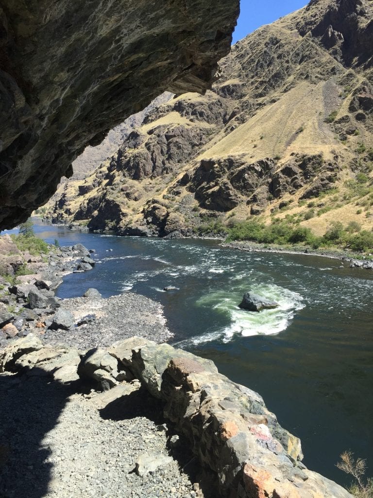 Hells Canyon Jet Boat Tours & Salmon River Fishing Trips