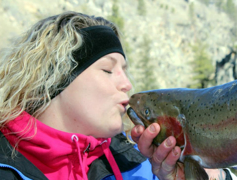 Rachel Diaz Kiss Fish